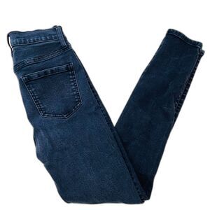 Celebrity Pink The Deb Denim Gray Skinny Jeans Size 5 / 27 Stretch Distressed